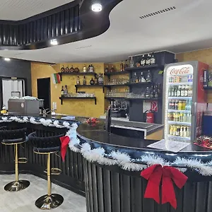 Annis M&p Hotel